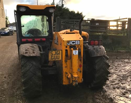 jcb