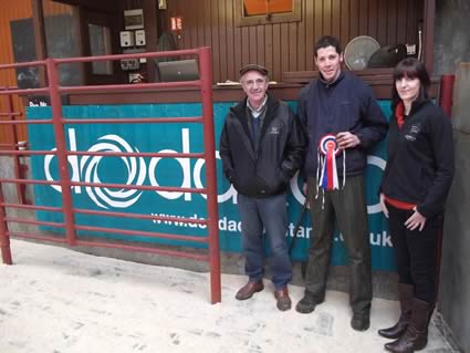 Tom Faulder (Judge), Neil Murray, The Throp (Vendor) and Jackie Kersopp from Dodd & Co. (Sponsor).